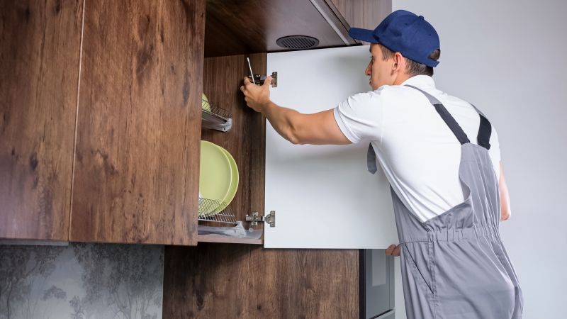 Kitchen Cabinet Installation